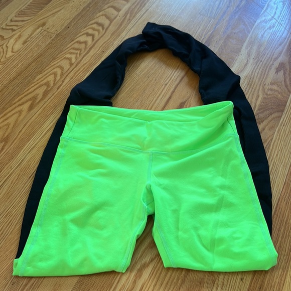 ALO Yoga Goddess Leggings 💚 - Picture 4 of 6